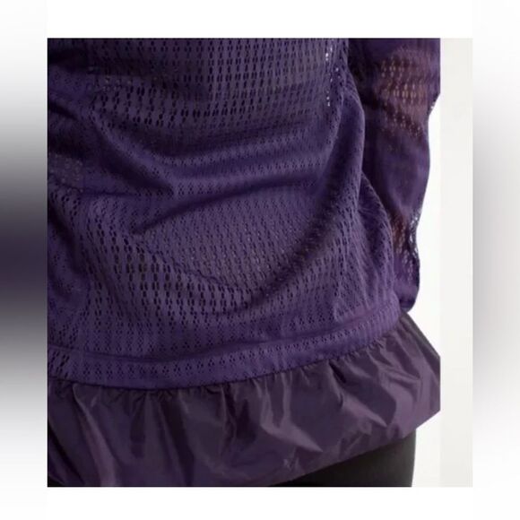 Lululemon Run Wild Jacket Womens 6 Mesh Panel Zip Up Windbreaker Reflective - Picture 8 of 10